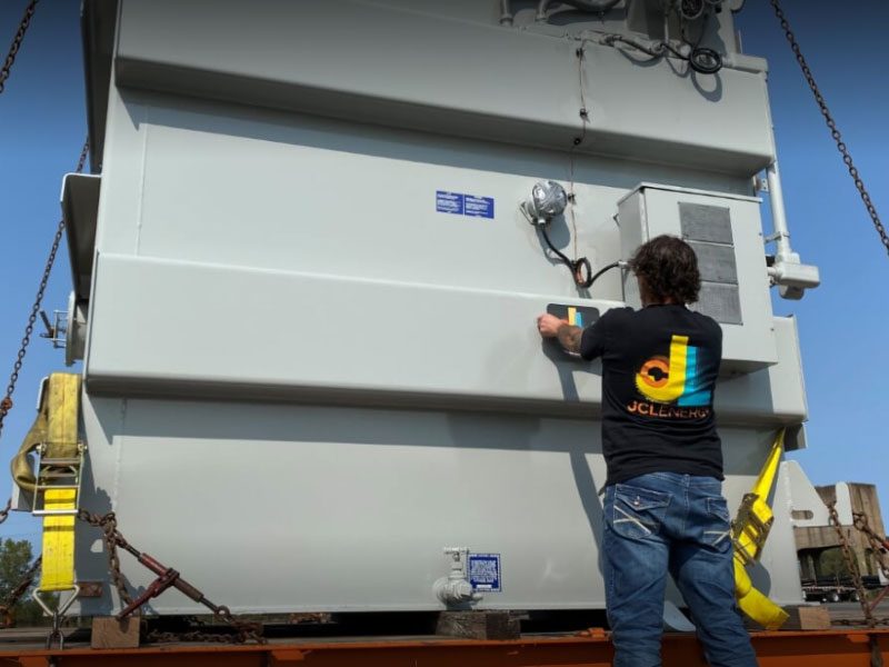 Distribution Transformer Maintenance: Guide to Maximizing Lifespan and Performance